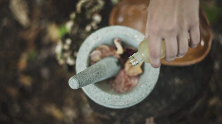 Ayurveda: The Importance of Ancient Ayurveda to our Healthy Life