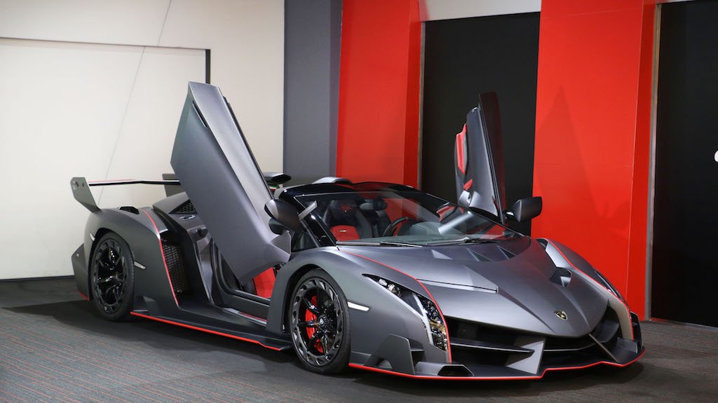 Lamborghini Veneno Roadster