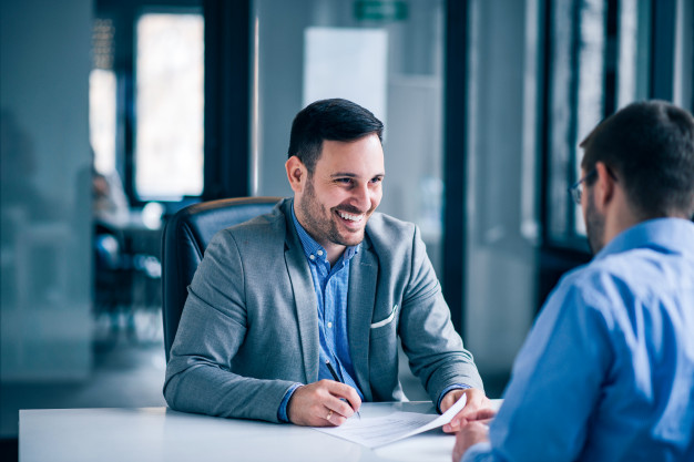 4 Tips On Choosing The Best Real Estate Agent 4 Tips On Choosing The Best Real Estate Agent