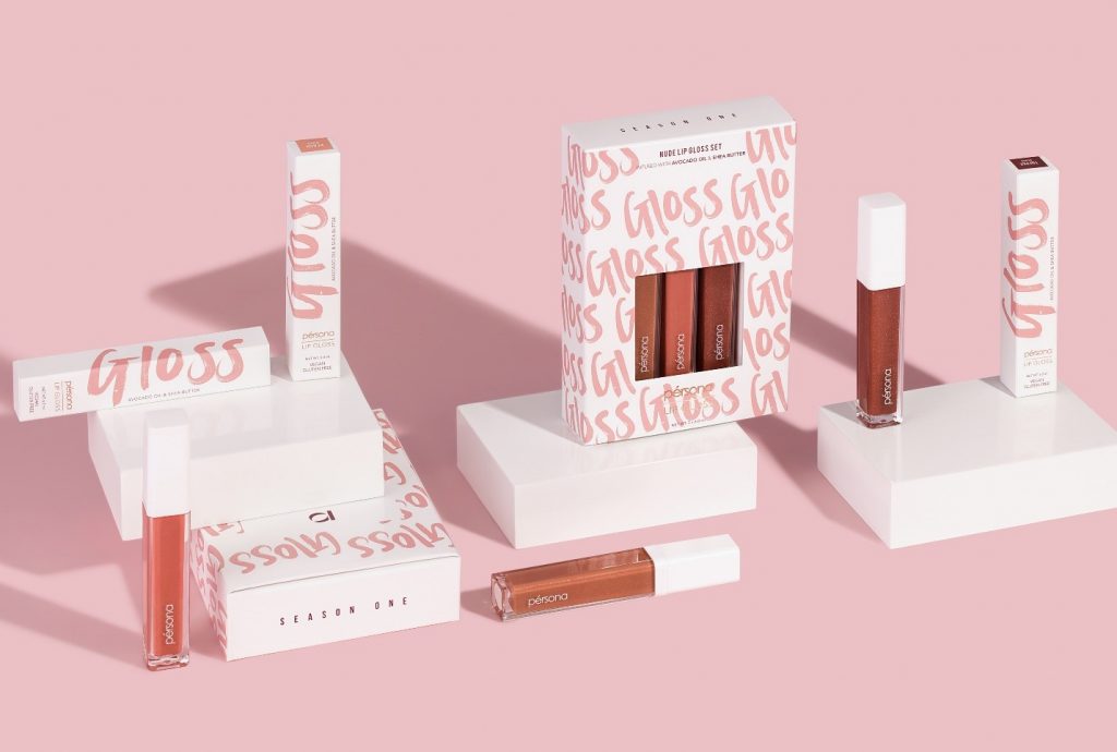 Windows Increase the Visibility of your Product Custom Lip Gloss Boxes
