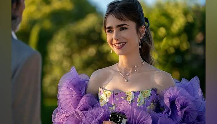 Lily Collins Profile, Age, Height, Weight, Family, Affairs, Biography