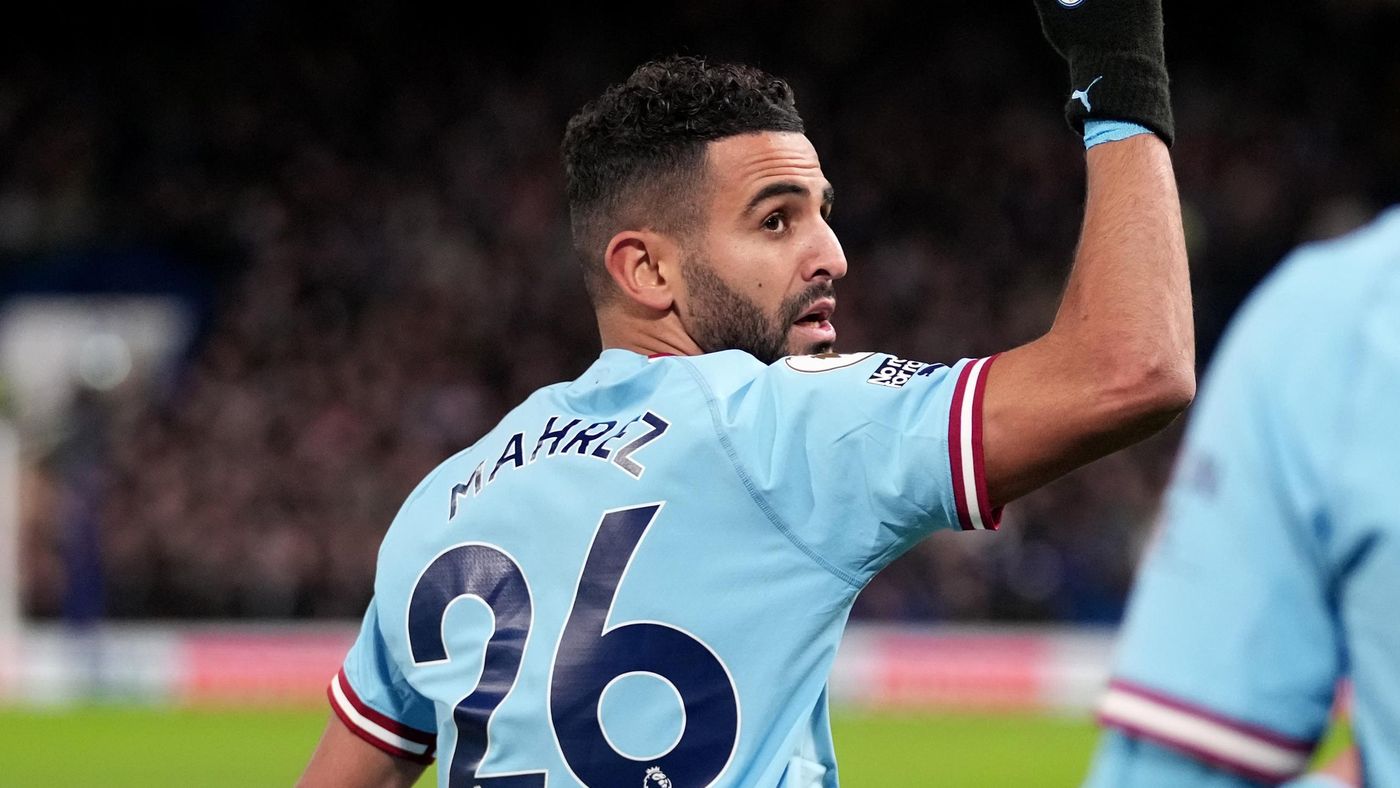 Riyad Mahrez Ma Thuật Từ Chiếc Chân Trái - Hành Trình Của Một Ngôi Sao Sáng