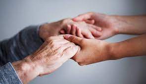 How to Choose Health Insurance for Senior Parents? How to Choose Health Insurance for Senior Parents?