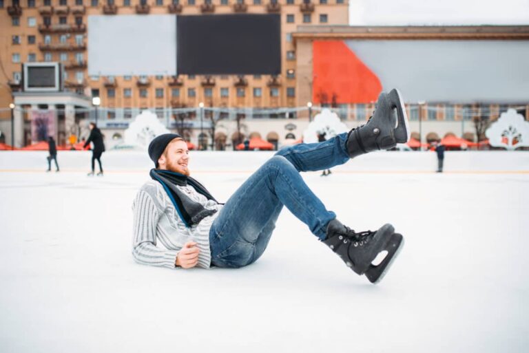 The Benefits of Owning a Synthetic Ice Rink for Your Home or Business