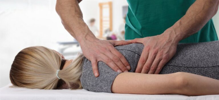 How Seeing A Chiropractor Can Aid Your Beauty Routine