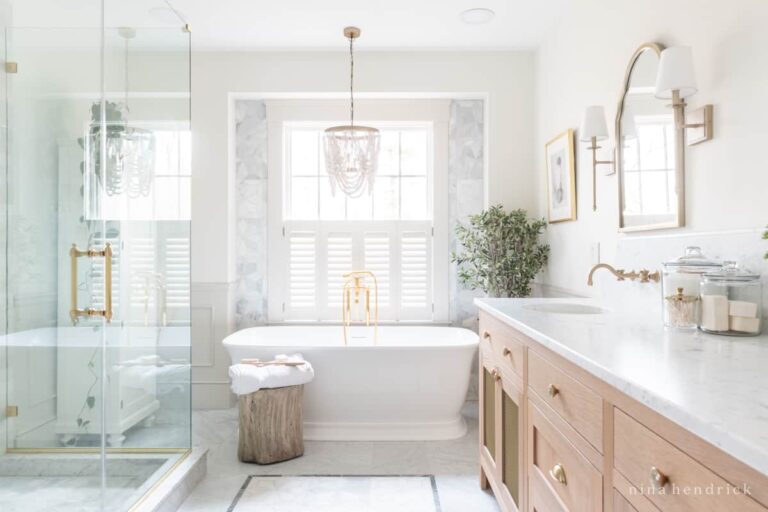 Revitalize Your Bathroom: Creative Ideas for a Stylish and Functional Makeover