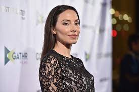 Whitney Cummings Net Worth: Revealed Whitney Cummings Net Worth: Revealed
